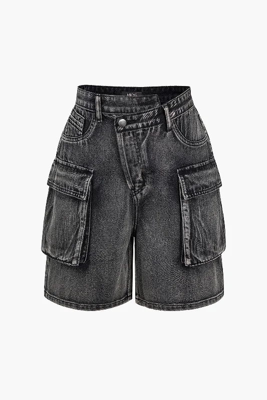 Flap Pocket Cargo Denim Short